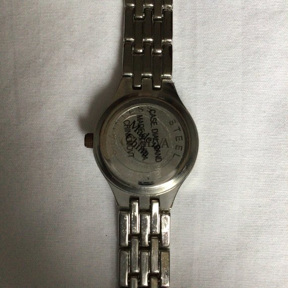 Geneva - Two toned women's quartz watch - Picture 4 of 7